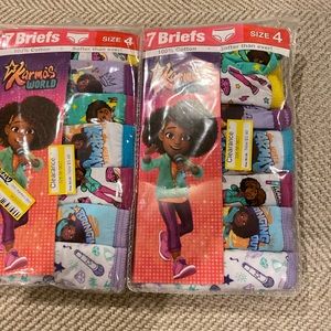 NWT girls size 4 cotton briefs